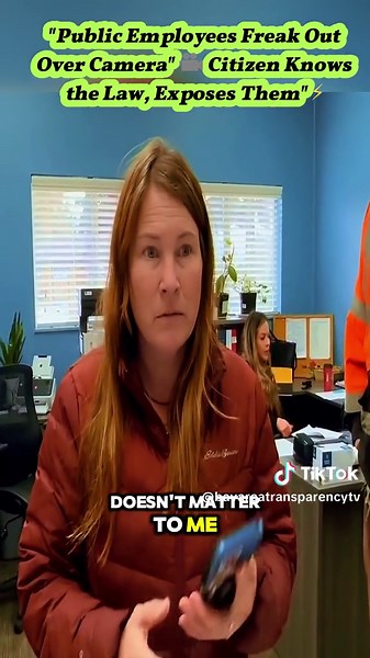 "Public Employees Freak Out Over Camera" 🎥 Citizen Knows the Law, Exp...