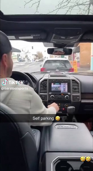 Self-Parking Cars Fails: Hilarious Moments Unleashed