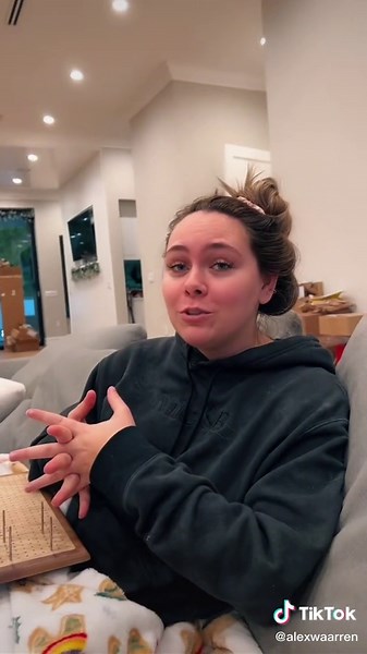 Alex Warren (@alexwaarren) - I’ve never heard of advanced knitting… | Knitting