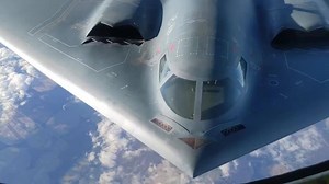 60K views · 781 reactions | BEHIND THE SCENES / United States Air Force flyover at Super Bowl: B-1, B-2 and B-52. Video: twitter.com/nfl #SBLV #SuperBowlLV #AFflyover #USAF #airforce | Aeronews | Facebook