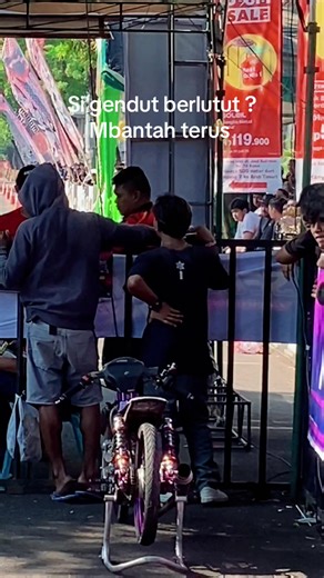 Kekuasaan si gendut #manahadap #gagaltayang #fyp #bebek130cc #fyppppppppppppppppppppppp