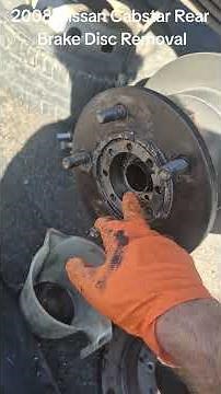 2008 Nissan Cabstar Rear Brake Disc Removal ‪@MBAutoMobileMechanic‬ #nissancabstar #nissan