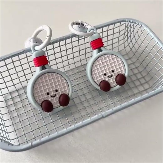 Cute Guard Airtag Holder – Cartoon Tennis Racket Design