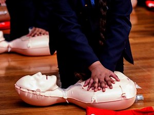 This Spotify playlist contains only songs that are perfect to perform CPR to