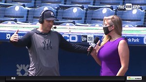 Prior to today’s matchup against the Phillies, Meredith Marakovits speaks with manager Aaron Boone in detail about the at-bats, injury updates, and much more. | YES Network