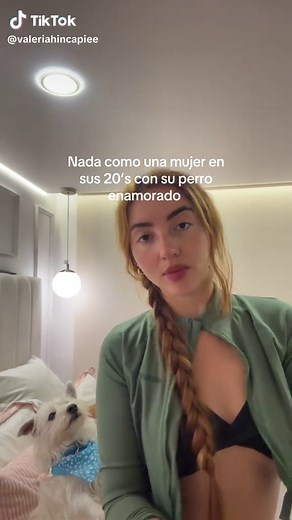La otra es niña por eso no está enamorada
