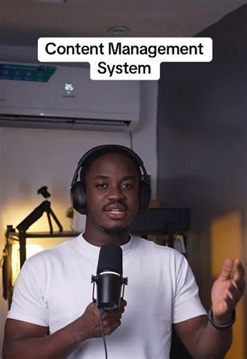 CMS explained in the simplest way possible. What it actually means, where it’s used, and why it makes managing websites way easier. If you want to learn Framer CMS, I have a 40-minute crash course on YouTube. Link’s in my bio. Follow for more Framer and no-code tips. #webdesign #framer #webdesigner #cms