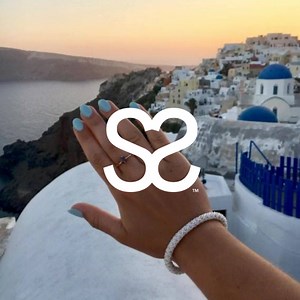 165 reactions · 13 shares | I love these handmade glass beaded bracelets! I found them at a wine festival. I fell in love with them!  Every bracelet is handmade using the world's finest glass beads. Click Shop Now To Find your Color!  | Sashka Co. Bracelets | Facebook