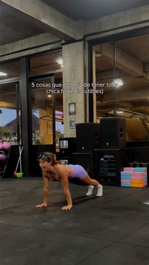 5 cosas que debe tener una chica fit