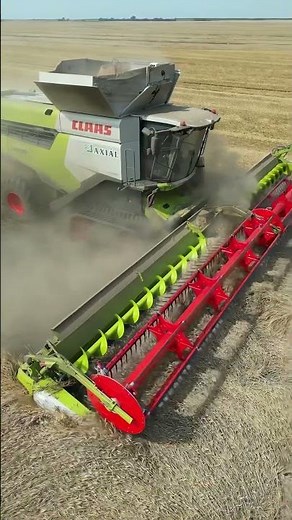 The Claas Lexion 8900