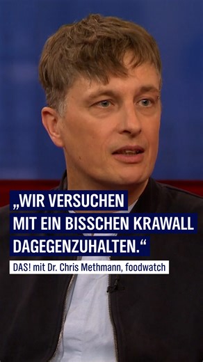 Gutes, ehrliches Essen liegt Dr. Chris Methmann am Herzen. Deshalb streitet der Geschäftsführer von foodwatch Deutschland mit Lebensmittelkonzernen über das, was auf unsere Teller kommt. Der ganze DAS! Talk: https://1.ard.de/DAS!_mit_Chris_Methmann | NDR Fernsehen