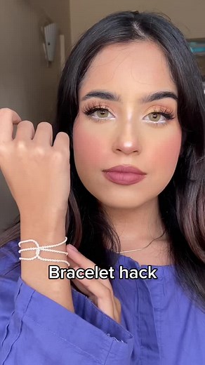 Jewellery Hack: Transform Your Necklace into a Stylish Bracelet