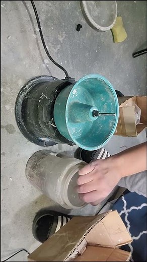 How to Load a Vibratory Tumbler – Wet Rocks Only + Use Dry Ceramic for Moisture #rocktumbling101