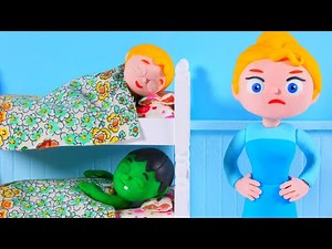 Sleeping In Bunk Beds - Stop Motion Cartoons