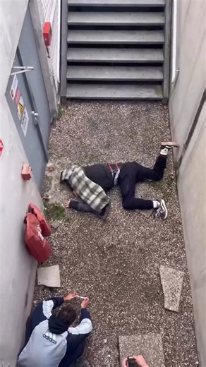 Spazz The Visionary on Instagram: "Buddy tough af 😂💪🏾 #comedy #stuntactors"