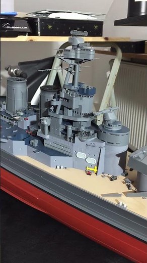 HMS HOOD. This was my first 1/200 scale model and first Trumpeter kit.
