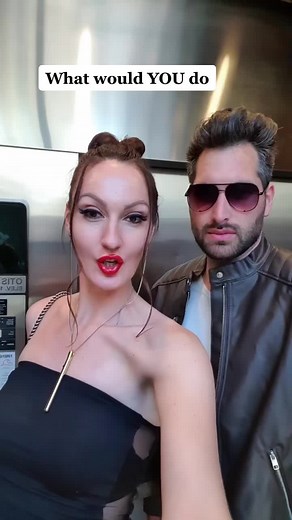 I will FOLLOW BEST DUET (or funniest) ⬅️ With @asturanovic (6’11) #fyp #tallpeopleproblems #viral #verytall #verytallguy #tall