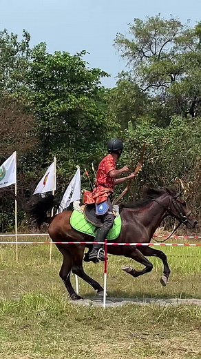 SURALAGA HORSEBACK ARCHERY COMPETITION 2025, Sukoharjo, Central Java 🇲🇨, August 24, 2025 #suralagahorsebackarcherycompetition2025 #horsebackarchery #mountedarchery #equestrianarchery #berkudaindonesia