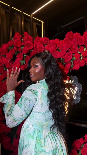 The most beautiful bride to be💕 Video shot and edited by @shotbydoja #weddingcontentcreator #bridetobe #proposal #fyp #weddingtiktok