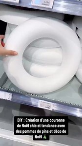553K views · 5.2K reactions | Diy Création d’une couronne de Noël chic et tendance avec des pommes de pins et déco de Noël 朗. #action #pourtoi #pageforyou #foryou #noel #DIY #tutorial #tuto #deco #decoration #crea#71 | Charity Pearl | Facebook