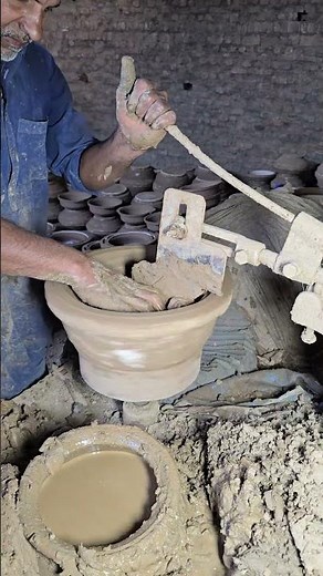 Making a Beautiful Clay Bowl From Scratch | Pottery 101 #clay #skills #shots #ytshort
