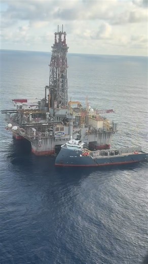 I Love Petroleum Engineering on Instagram: "Who wants to work on offshore drilling rig? #drilling #offshore #job @i_love_petroleum_engineering @i_love_petroleum_engineering @i_love_petroleum_engineering"