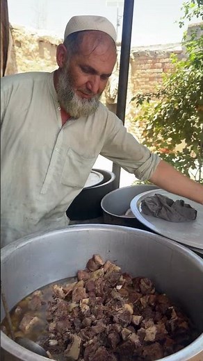 Landi Kotal’s VIRAL Mutton Rosht! 🤯🔥 Authentic Pashtun Food #shorts