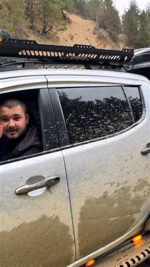 842K views · 1.7K reactions | Gençler çok hareketli 珞珞 #cotanakoffroad #istanbul #giresun #mercedesxclass #mitsubishil200 #vwamarok #isuzudmax #toyotalandcruiser #gopro #dji #fordranger #ladaniva #daciaduster #4x4 #outdoor #4wd #4wdaction #jeepsafari #offroadturkey #liftedtruck #liftedlife #nissannavara #jeepcherokee #toyotahilux #jeep #jeeplife #nissanpatrol | Çotanak OFF ROAD & Camping | Facebook