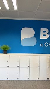 Caught you scrolling instead of learning 😏 #languagelearning #busuu | Busuu