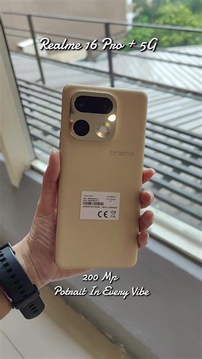 Sekarang gak perlu mahal-mahal beli kamera fotografi profesional! Dengan realme 16 Pro Series 5G, kamu bisa dapetin lensa 200MP Periscope yang kualitas zoomnya gak ada lawan 🎉🌟 @realme.indonesia #realme16series5g #200mpportraitineveryvibe #everyvibeisme #PreOrderNow