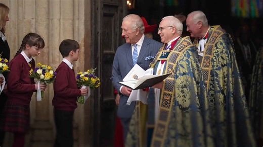 King leads the country in celebrating the Commonwealth
