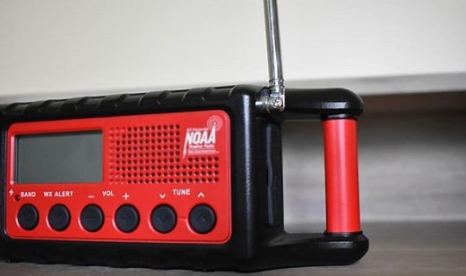 How to Program a Midland NOAA Weather Radio - 11 Steps