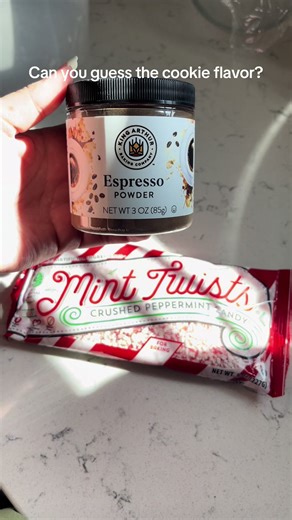 Love how my cookies came out 🥲💖 Used @King Arthur Baking espresso powder and @Atkinson Candy Co crushed peppermint candy! #vusionbakery #bakerytok #peppermintmocha