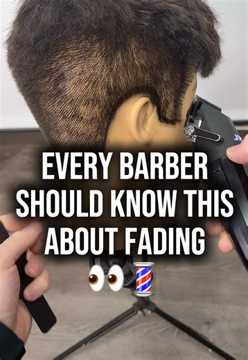 🤝Click the link in my bio if you want to work with me Subscribe on YouTube to see more ✅ Youtube : RazorRayMentorship \t #BarberEducation #BarberContent#BeforeAndAfter #HairTransformation #BarberJourney