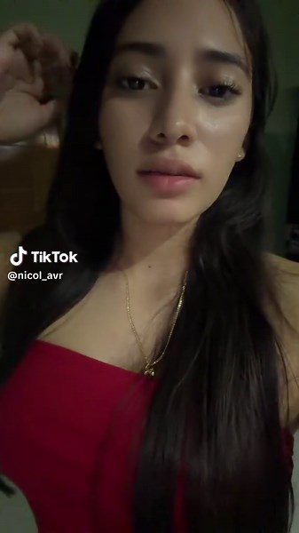 Videos de ️ (@nicol_avr) con “original sound - melanie”