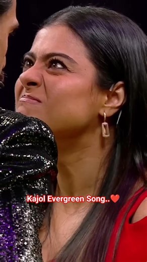 Ladki Badi Anjani #everygreensong #kajol Eyes Reaction #awesome..❤️❤️❤️💯