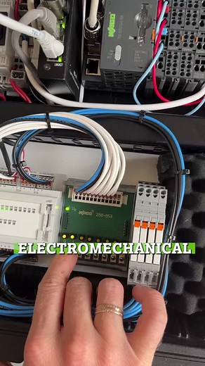 45K views · 257 reactions | Solid-state relays (SSRs) can switch quickly up to 100 kHz and have no moving parts, making them ideal for fast-switching applications and interfacing with PLCs! #WAGO #electrical #Electronics #electricalengineering #electronicsengineering #relays | WAGO - UK & Ireland | Facebook