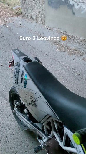 Explore the Rugged Euro 3 Levonice Motorcycle Design