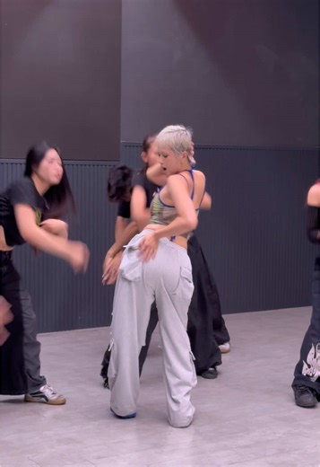 Dance Practice for SUNi's Jersey Remix of Water