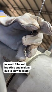 90K views · 1.3K reactions | Tips for feeding the filler rod for beginners who are not yet used to it. Just point the torch at the bevel wall and then feed the filler rod. #welding #welder #tips #method #pupe #tig #goodweld #Fbreels | Paragat Tentang Pengelasan | Facebook