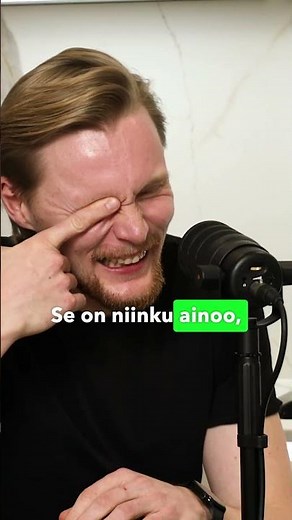 Lauri Kaivoluodon karu lapsuus.
