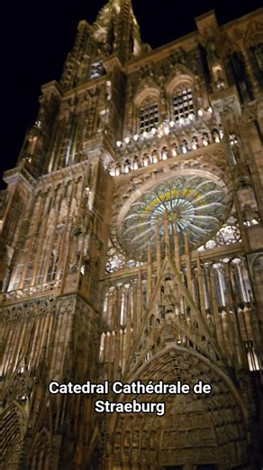 Cathédrale de Straeburg #ÉglisesHistoriques#Monuments#Cathédrales#Basiliques#ÉgliseCatholique#Foi