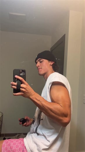 SAM HURLEY on TikTok