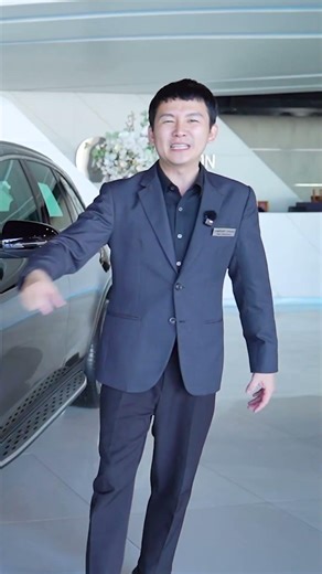 Meeting all your needs at an affordable price! Only 1.89 million baht for a GLC220d Off-Road Face...