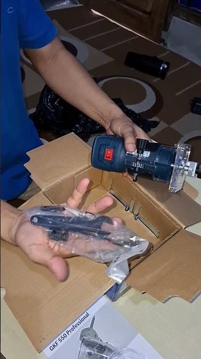 UNBOXING MESIN ROUTER TRIMMER PALM ROUTER BOSCH GKF 550 #boschpowertools #bosch #trimmer