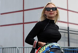NASCAR's Natalie Decker Rips Off Her Fire Suit At Daytona To Kick Off The Weekend, Canadian Scumbag & Poppers