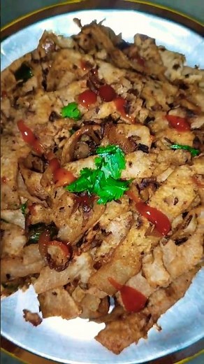 Delicious breakfast from Leftover rotis...#cooking #food #breakfast #roti noodles