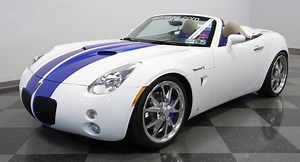 For $27k, Would You Drop The Hammer On This V8-Swapped Mallett Performance Pontiac Solstice? | Carscoops