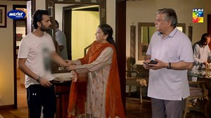 912K views · 157 shares | "Kitna ajeeb itefaaq hai humein ek dusre ki zindagi mein le aya" #Zebaish | Episode 19 | Part 2 Stay tuned for the next part. Subscribe to our YouTube channel: https://goo.gl/o3EPXe Zebaish digitally Presented by #MasterPaints Watch Saraab: https://bit.ly/31Qyjkr Watch Kashf: https://bit.ly/3lMCQft | HUM TV | Facebook