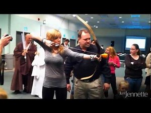 Jennette McCurdy archery practice
